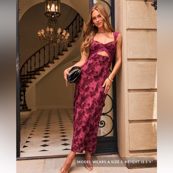 Vici Burgundy Maxi Dress - Picture 1 of 3